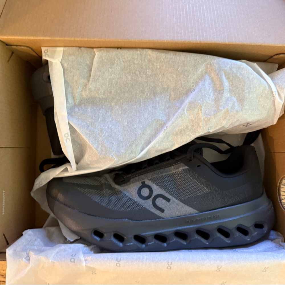 On Running - Cloud Surfer Next - Size 8.5